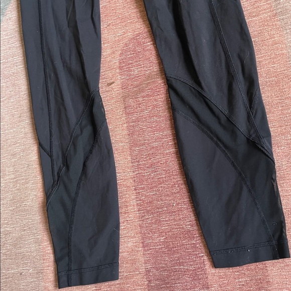 Lululemon Black and Yellow Colorblock Leggings - Picture 7 of 10